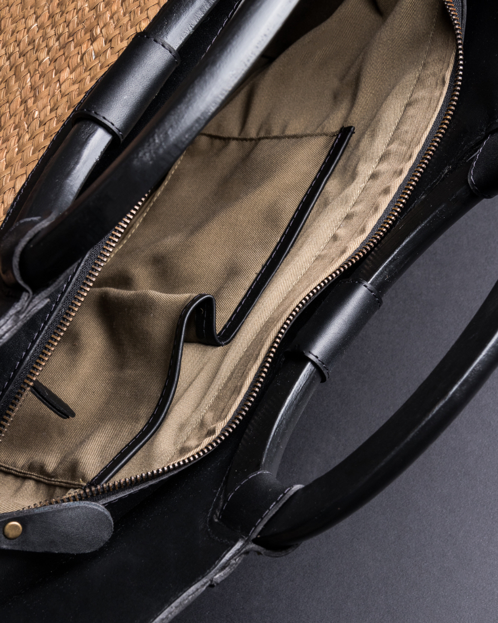 Woody Tote Bag Noir Teinté
